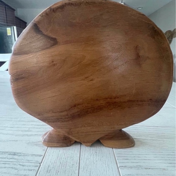 Handcarved Large Wooden Seashell - Picture 3 of 5